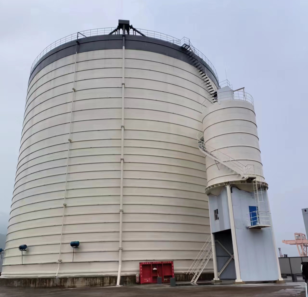 潜江经济开发区10万吨水泥钢板库